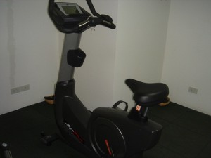 フィットネスのサイクリング